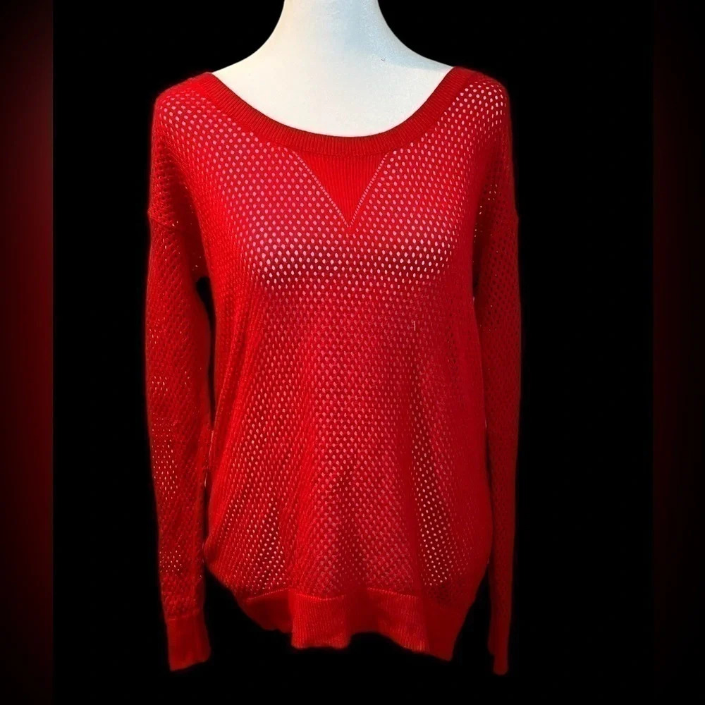 American Eagle women’s‎ mesh long sleeve shirt